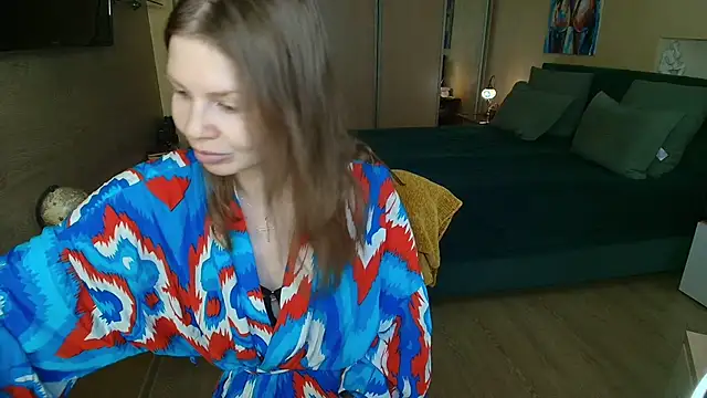 ReginaSparkle online show from May 20, 5:35 am