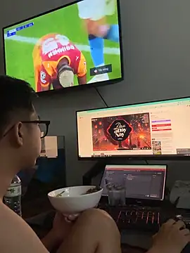 Snapshot of SievingPrep chatting on March 10, 3:39 pm SievingPrep online show from March 10, 3:39 pm