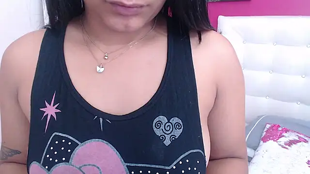 tinyy whore18 online show from January 24, 2:51 pm