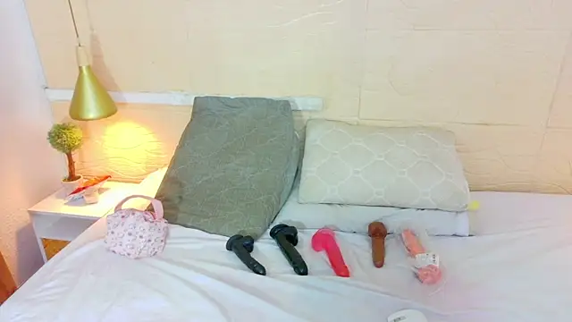 tinyy whore18 online show from May 8, 7:46 am