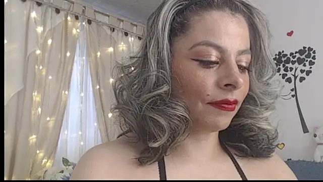 massing 6 online show from October 27, 6:45 pm