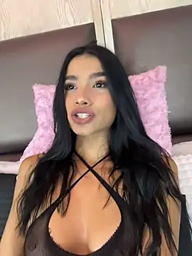 Bella Smiith  online show from November 10, 4:17 pm