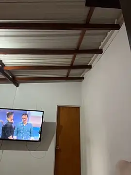 Bella Smiith  online show from November 24, 4:40 pm