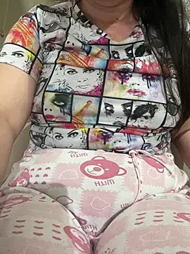 haskadin online show from February 10, 7:45 am