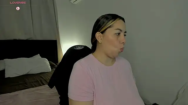 brithany olson25 online show from March 15, 3:34 am