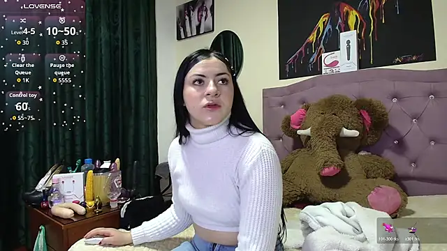 Snapshot of Emmie_Hot chatting on February 27, 11:54 am Emmie Hot online show from February 27, 11:54 am