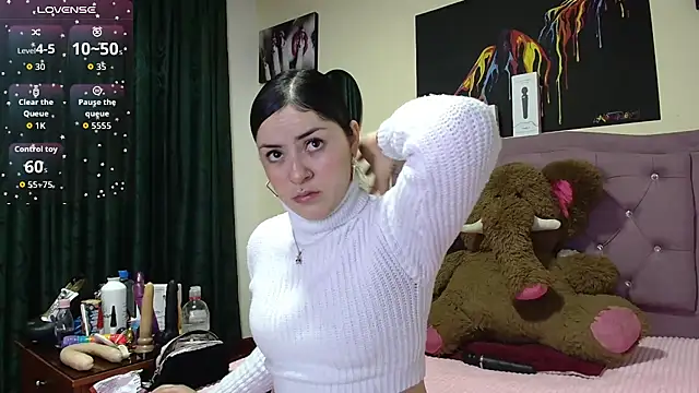 Snapshot of Emmie_Hot chatting on March 11, 11:49 am Emmie Hot online show from March 11, 11:49 am