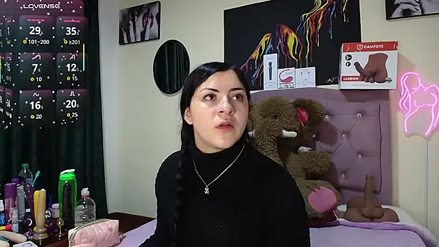 Emmie Hot online show from June 23, 11:41 am