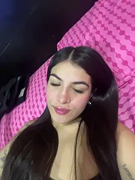 Snapshot of thompsonabella666 chatting on January 25, 3:09 am thompsonabella666 online show from January 25, 3:09 am