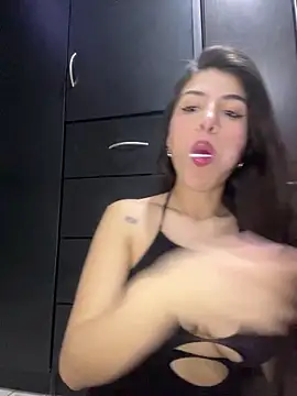 Snapshot of thompsonabella666 chatting on March 16, 8:54 pm thompsonabella666 online show from March 16, 8:54 pm