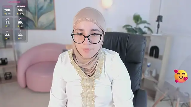 Ayha khalaf online show from October 14, 1:06 am