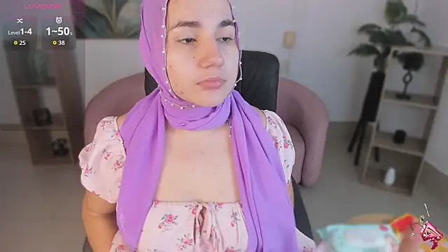 Ayha khalaf online show from November 23, 1:05 am