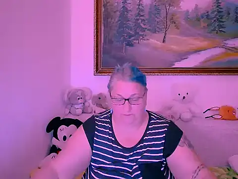 mayamayx online show from November 2, 3:58 pm