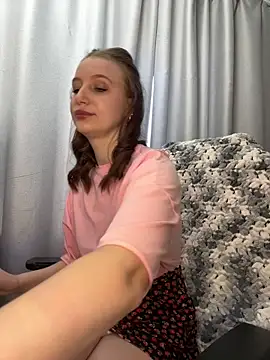 LillyFan-X online show from May 17, 4:10 am