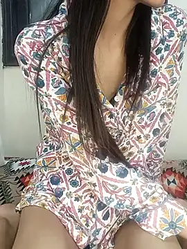 Hot-kaju2 online show from March 7, 1:51 pm