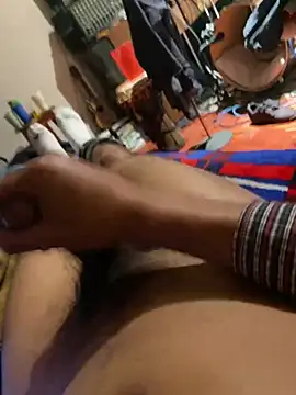 Snapshot of elviolagays91 chatting on March 4, 3:33 am elviolagays91 online show from March 4, 3:33 am