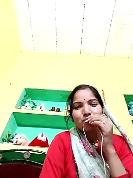 Bhuvi Bedi online show from February 8, 12:28 pm