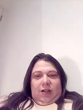 HotHornyEmmaX online show from February 3, 6:34 am