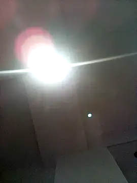 HotHornyEmmaX online show from March 8, 9:08 pm