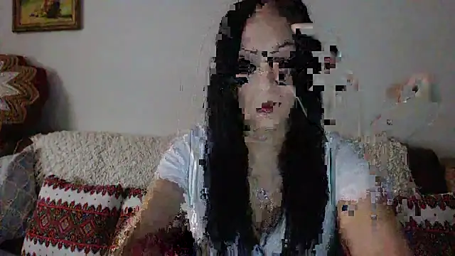 Snapshot of EllyaDiamond chatting on March 31, 6:03 am EllyaDiamond online show from March 31, 6:03 am