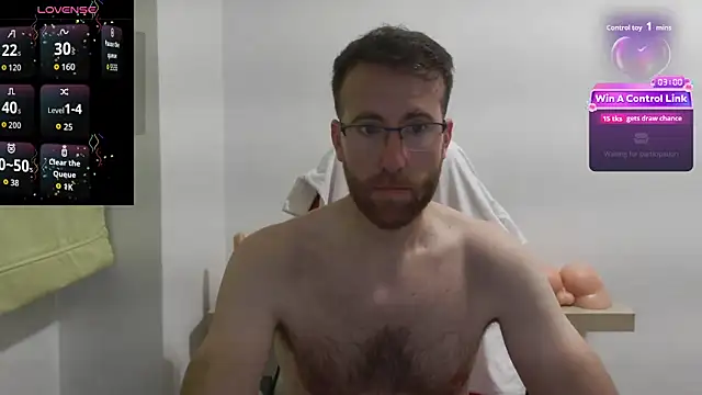 machohiberiko online show from March 11, 8:15 pm