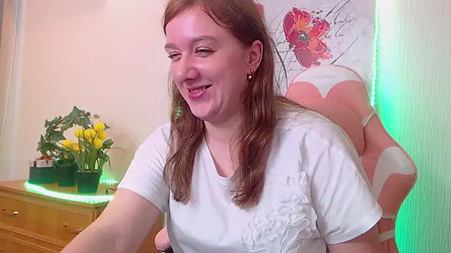 MarthaSimons online show from May 15, 4:19 am