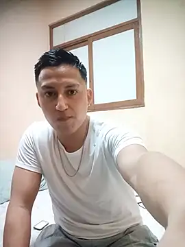 LuisMex1998 online show from July 5, 5:14 am