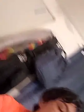 Snapshot of leodavid91 chatting on November 25, 2:39 pm leodavid91 online show from November 25, 2:39 pm