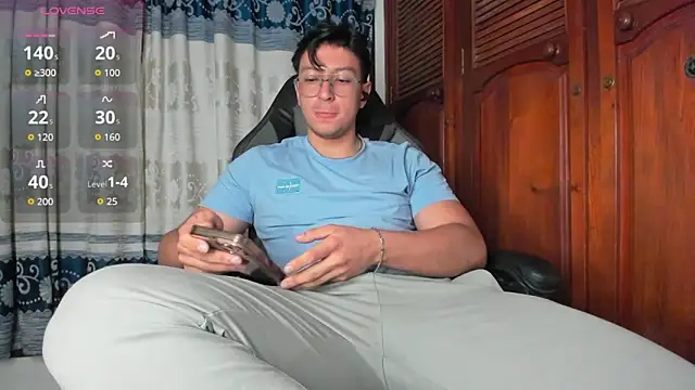 Amon  ashford online show from February 11, 1:54 am