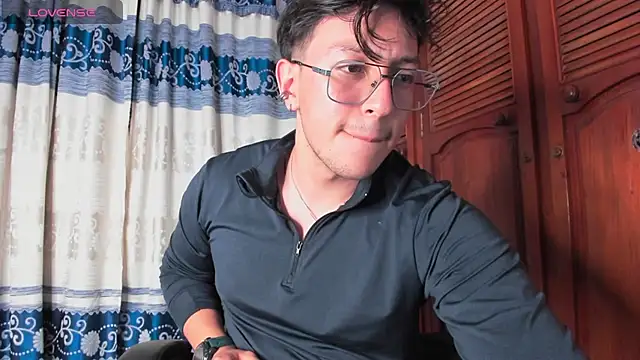 Amon  ashford online show from February 12, 3:23 am