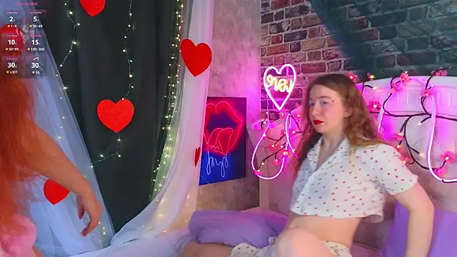 Snapshot of MarjorieBrown chatting on February 14, 7:21 pm MarjorieBrown online show from February 14, 7:21 pm