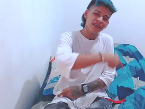 lu nastyboy18 online show from January 29, 4:58 am