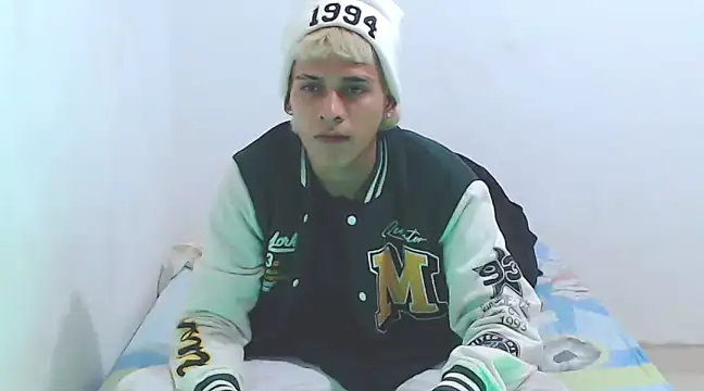 lu nastyboy18 online show from February 22, 4:07 am