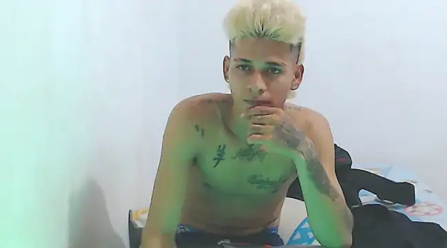 lu nastyboy18 online show from March 7, 3:51 am