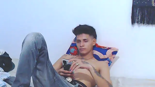 lu nastyboy18 online show from September 8, 8:19 pm