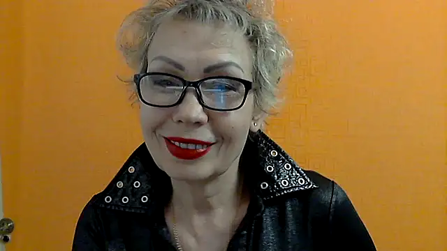 NessyJenixs online show from February 7, 6:13 pm