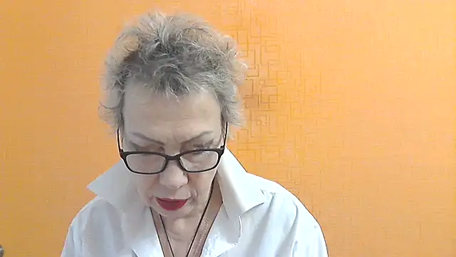 Snapshot of NessyJenixs chatting on December 21, 7:48 am NessyJenixs online show from December 21, 7:48 am