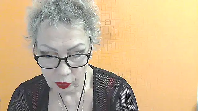 Snapshot of NessyJenixs chatting on December 23, 7:39 am NessyJenixs online show from December 23, 7:39 am