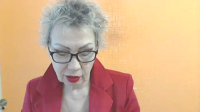 Snapshot of NessyJenixs chatting on January 16, 7:34 am NessyJenixs online show from January 16, 7:34 am