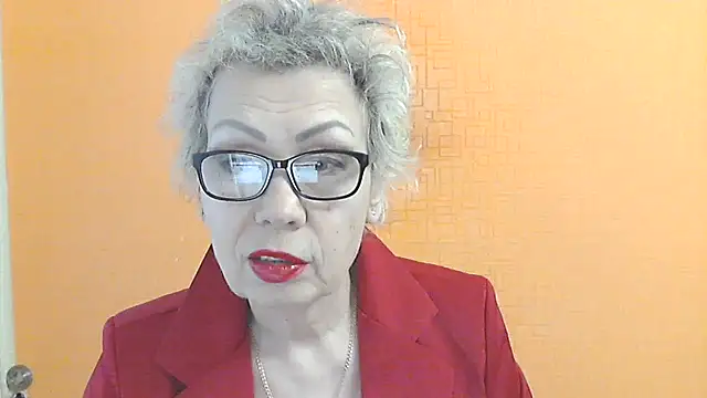 Snapshot of NessyJenixs chatting on February 15, 10:03 am NessyJenixs online show from February 15, 10:03 am