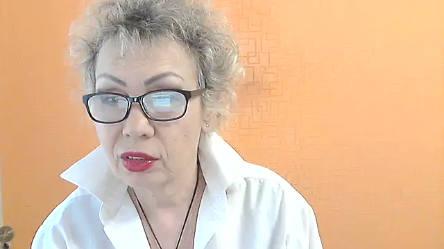 NessyJenixs online show from March 22, 1:36 pm