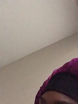 theprettysoles online show from August 1, 2:38 pm