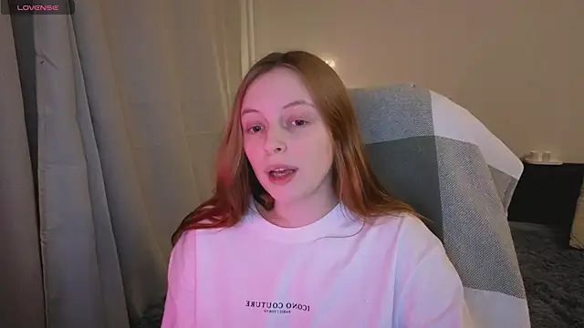 Snapshot of Hanna_melon chatting on February 12, 8:07 pm Hanna melon online show from February 12, 8:07 pm