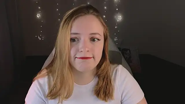 Snapshot of Hanna_melon chatting on October 25, 11:51 am Hanna melon online show from October 25, 11:51 am