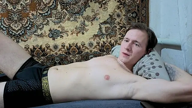 Snapshot of DiMastyzzz chatting on January 22, 12:48 am DiMastyzzz online show from January 22, 12:48 am