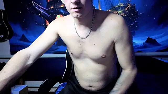 Snapshot of DiMastyzzz chatting on February 14, 6:51 pm DiMastyzzz online show from February 14, 6:51 pm