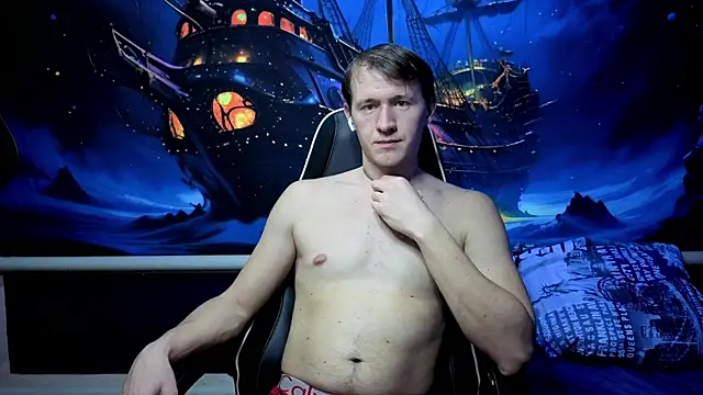 Snapshot of DiMastyzzz chatting on February 17, 10:58 pm DiMastyzzz online show from February 17, 10:58 pm