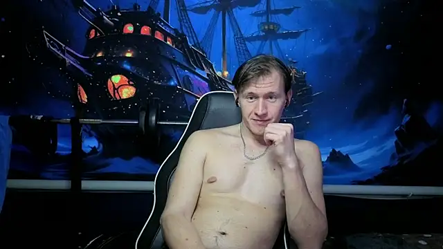 Snapshot of DiMastyzzz chatting on March 10, 10:24 pm DiMastyzzz online show from March 10, 10:24 pm