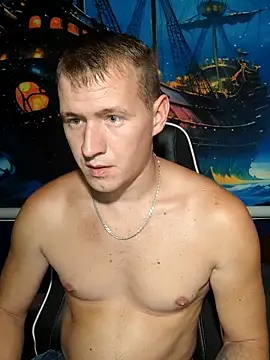 Snapshot of DiMastyzzz chatting on October 3, 3:42 pm DiMastyzzz online show from October 3, 3:42 pm