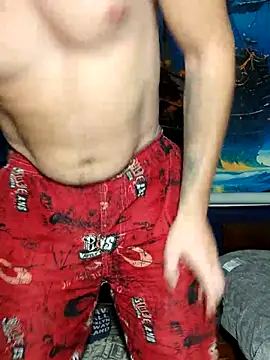 Snapshot of DiMastyzzz chatting on October 19, 10:10 pm DiMastyzzz online show from October 19, 10:10 pm